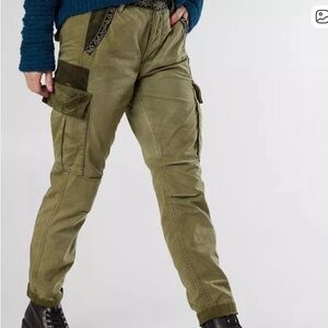 Free People Wild Nothing tapered cargo pants NWT green